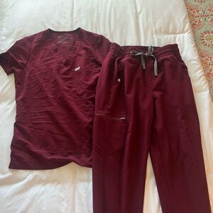 Figs Scrubs - Color Burgundy